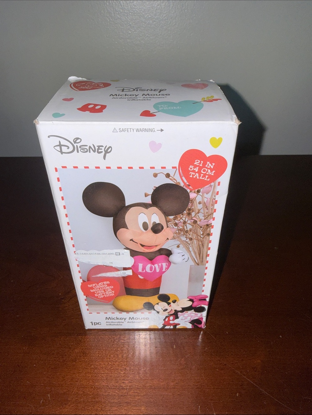 Disney Mickey Mouse inflatable Holding Pink Heart - Red Black Yellow